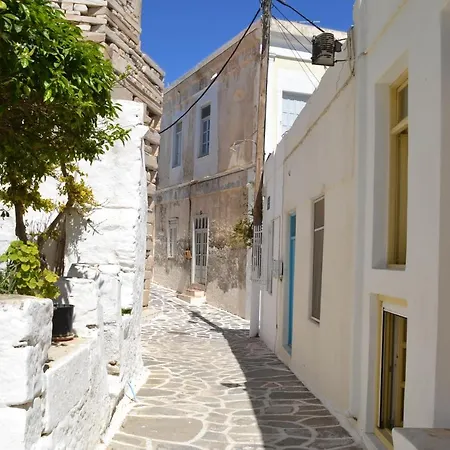 Feriehus Kastro Páros